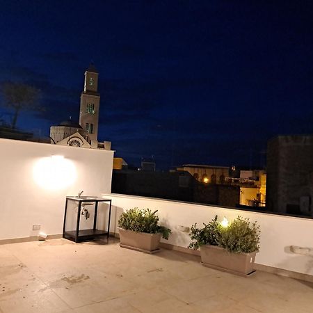 Appartement Palazzo Boccapianola à Bari Extérieur photo
