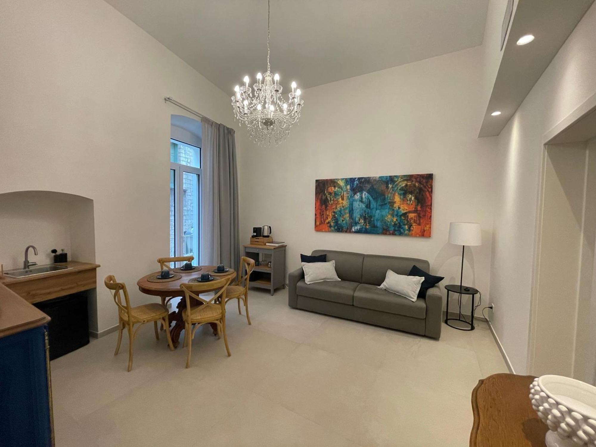 Appartement Palazzo Boccapianola à Bari Extérieur photo