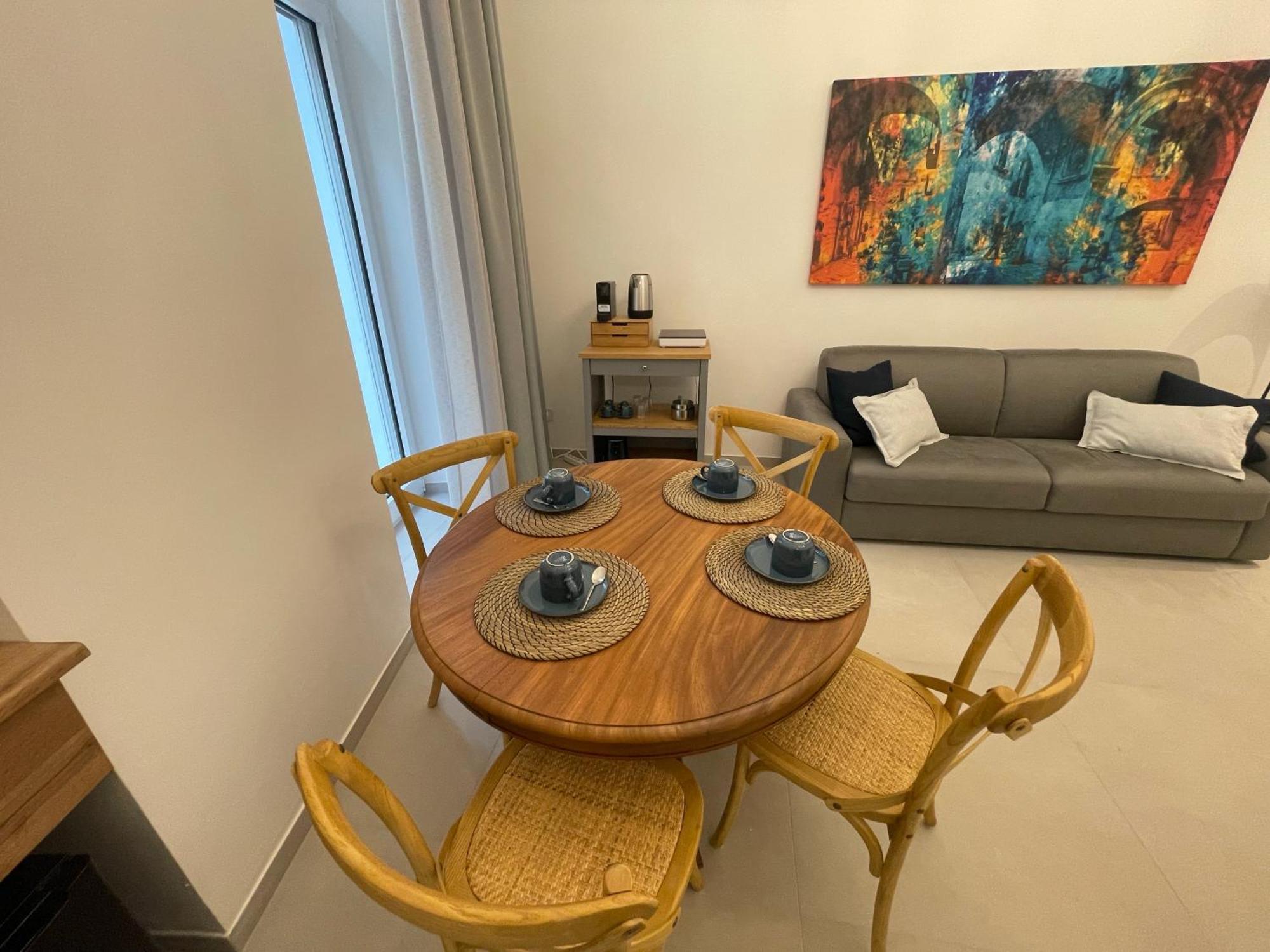 Appartement Palazzo Boccapianola à Bari Extérieur photo