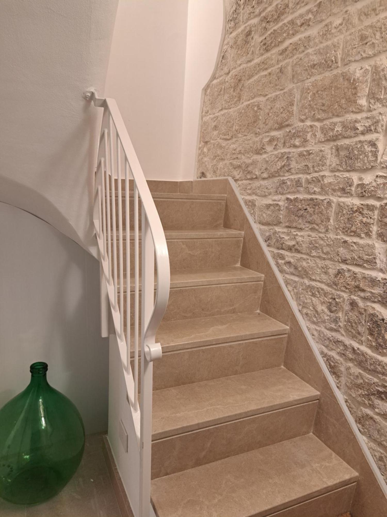 Appartement Palazzo Boccapianola à Bari Extérieur photo